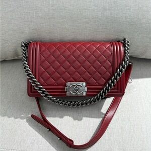 CHANEL Red Lambskin Boy Flap Bag Medium SHW